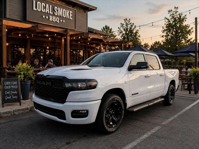 2026 RAM 1500 RAM 1500 EXPRESS CREW CAB 4X4 57 BOX