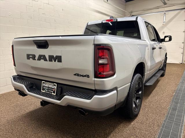 2026 Ram 1500 Express Crew Cab 4x4 57 Box