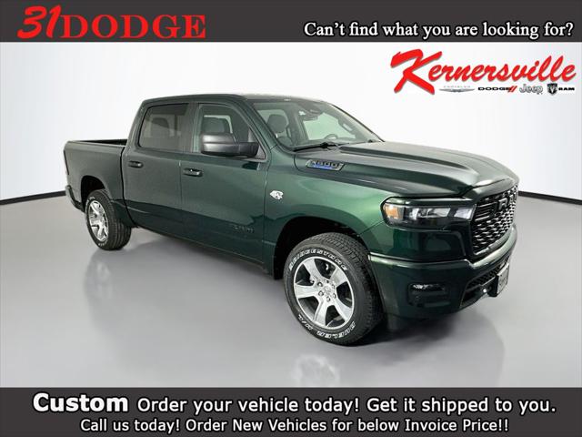 2026 RAM Ram 1500 RAM 1500 EXPRESS CREW CAB 4X4 57 BOX