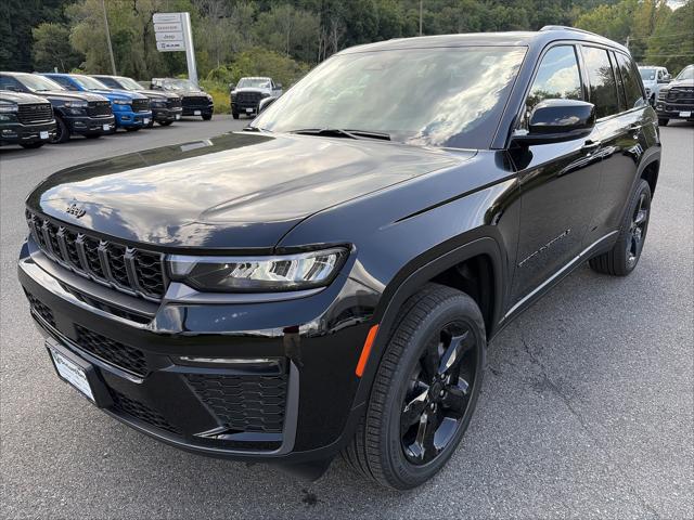 2027 Jeep Grand Cherokee Limited for sale in Cheshire, MA