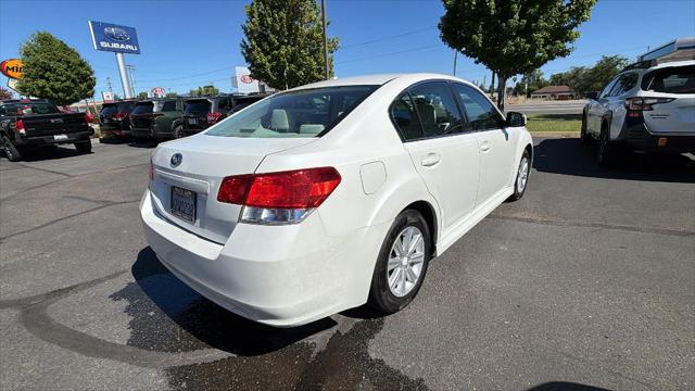 2011 Subaru Legacy 2.5i Premium
