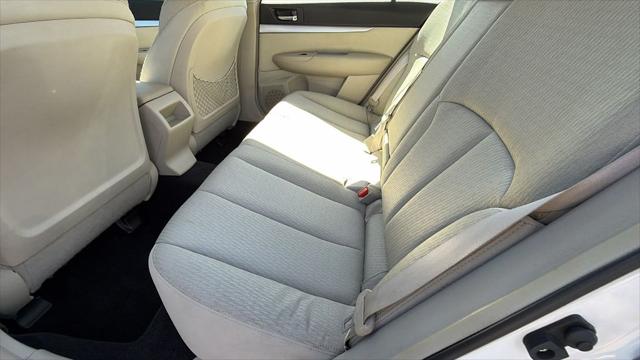 2011 Subaru Legacy 2.5i Premium