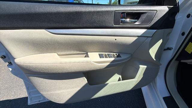 2011 Subaru Legacy 2.5i Premium