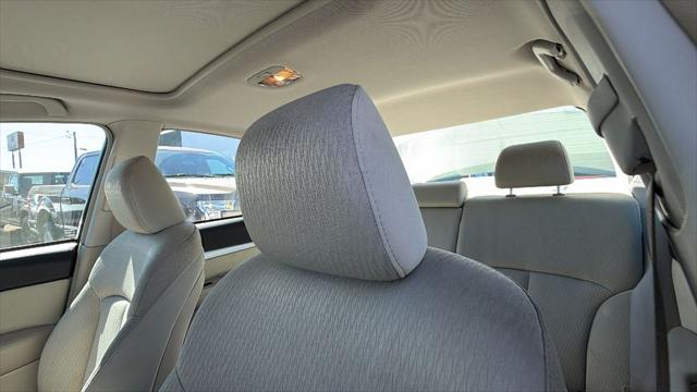 2011 Subaru Legacy 2.5i Premium