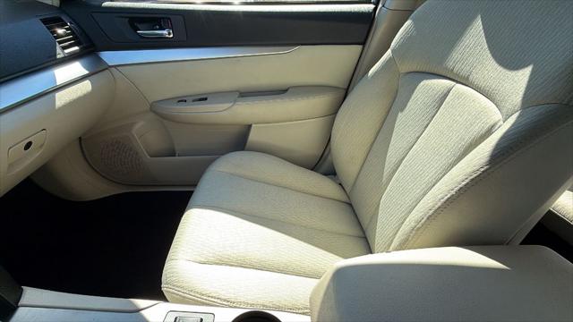 2011 Subaru Legacy 2.5i Premium