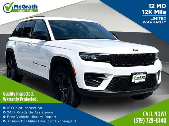2023 Jeep Grand Cherokee Altitude 4x4 for sale in DUBUQUE, IA