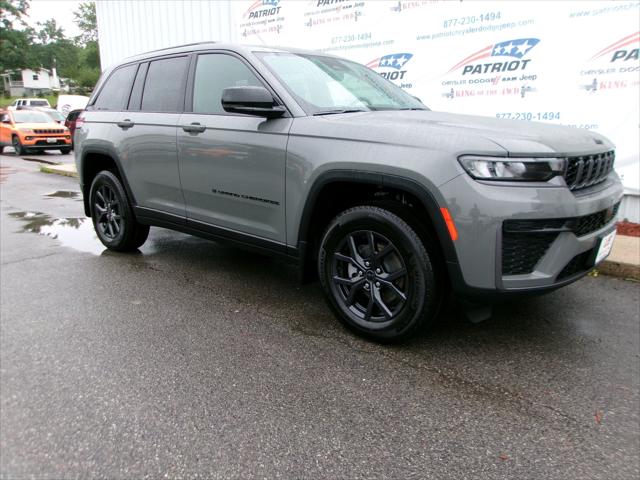 2027 Jeep Grand Cherokee GRAND CHEROKEE LAREDO ALTITUDE 4X4 2027 Jeep Grand Cherokee GRAND CHEROKEE LAREDO ALTITUDE 4X4