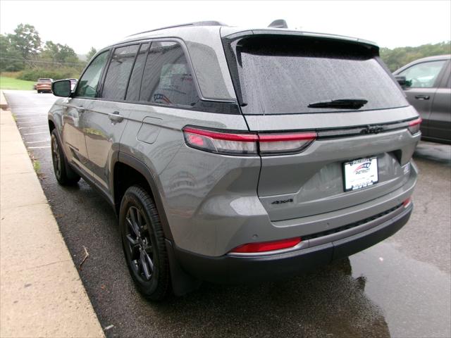 2027 Jeep Grand Cherokee GRAND CHEROKEE LAREDO ALTITUDE 4X4 2027 Jeep Grand Cherokee GRAND CHEROKEE LAREDO ALTITUDE 4X4