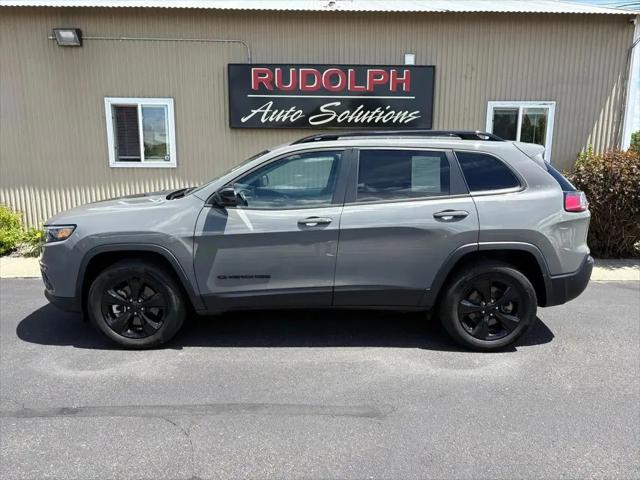 2023 Jeep Cherokee Altitude Lux 4x4 for sale in Little Falls, MN