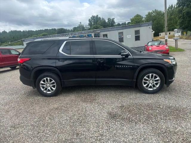 2018 Chevrolet Traverse LT Cloth for sale in Gallipolis, OH