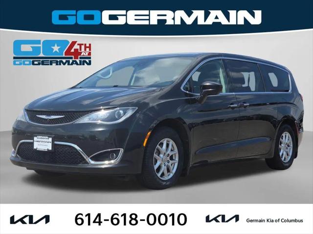 2020 Chrysler Pacifica Touring for sale in Columbus, OH