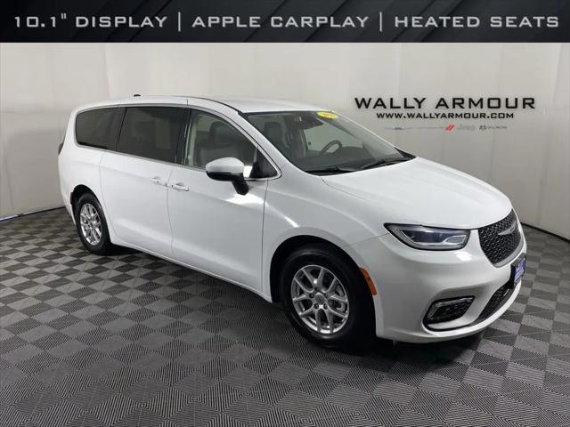 2023 Chrysler Pacifica Touring L for sale in Alliance, OH
