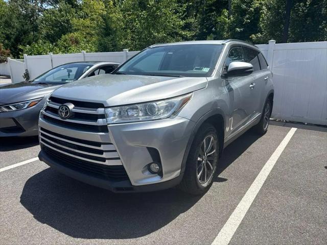 2019 Toyota Highlander XLE for sale in California, MD