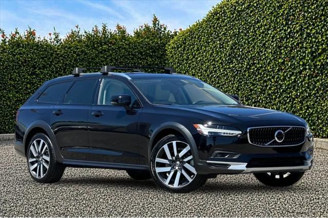 2025 Volvo V90 Cross Country Ultra, B6 AWD Gas (mild hybrid) for sale in Seaside, CA