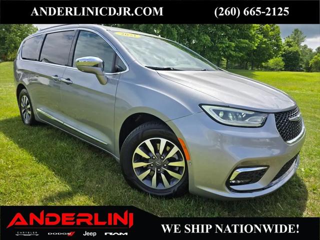 2021 Chrysler Pacifica Hybrid Limited for sale in Angola, IN
