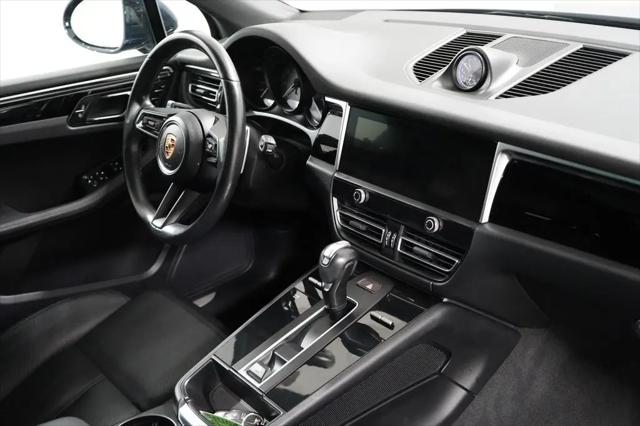 2023 Porsche Macan S