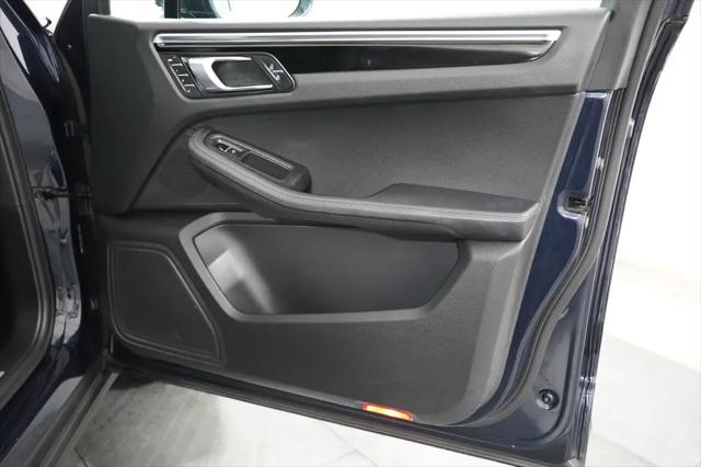 2023 Porsche Macan S