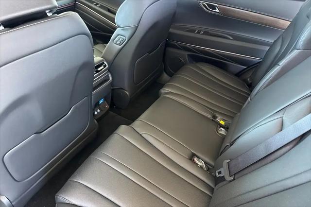 2026 Genesis GV80 2.5T Select AWD