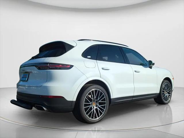 2021 Porsche Cayenne Cayenne
