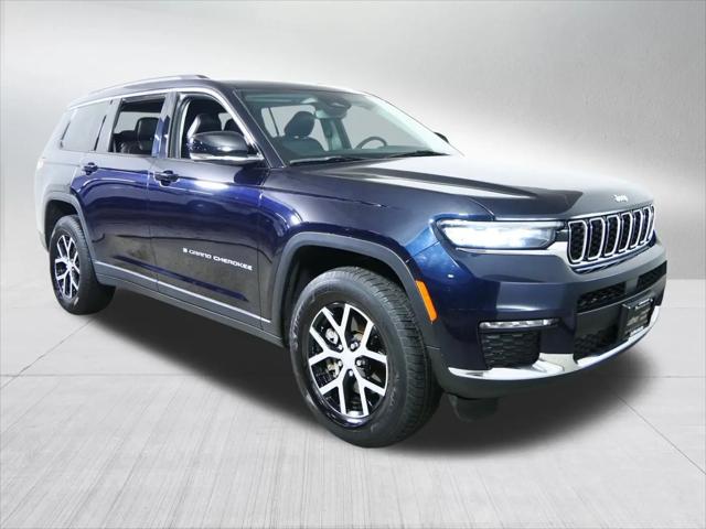 2023 Jeep Grand Cherokee L Limited 4x4 for sale in Brooklyn Center, MN