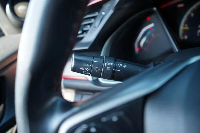 2019 Honda Civic Touring