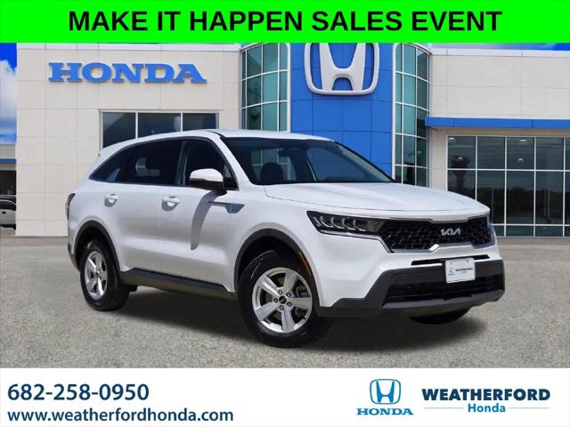 2023 Kia Sorento LX for sale in Weatherford, TX