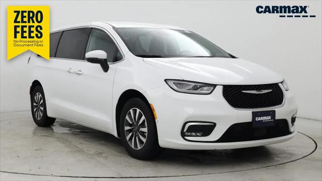 2023 Chrysler Pacifica Hybrid Touring L for sale in Norwood, MA