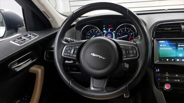 2019 Jaguar F-PACE 25t Premium