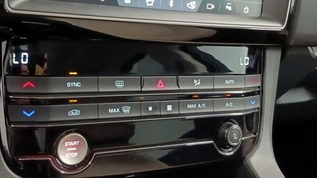 2019 Jaguar F-PACE 25t Premium