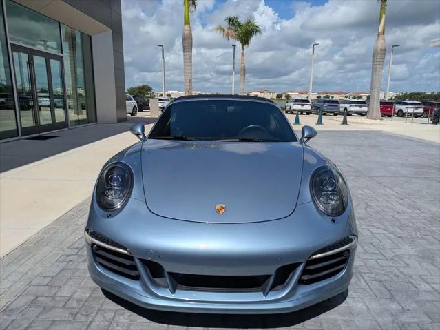 2016 Porsche 911 Carrera 4 GTS