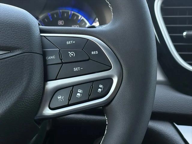 2027 Chrysler Pacifica LX