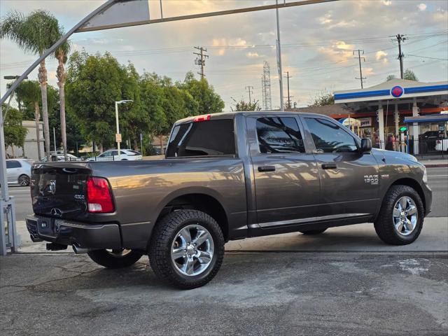2019 Ram 1500 Classic Express Crew Cab 4x4 57 Box