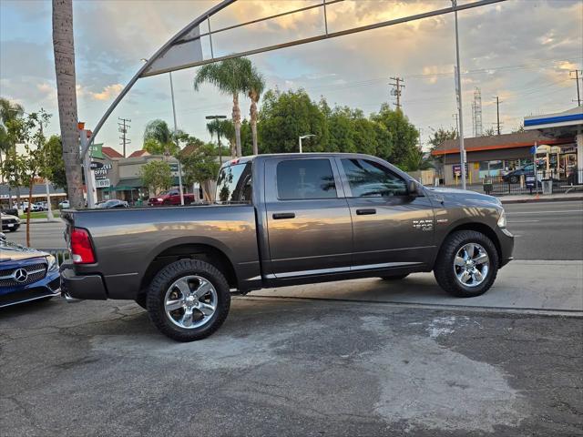 2019 Ram 1500 Classic Express Crew Cab 4x4 57 Box