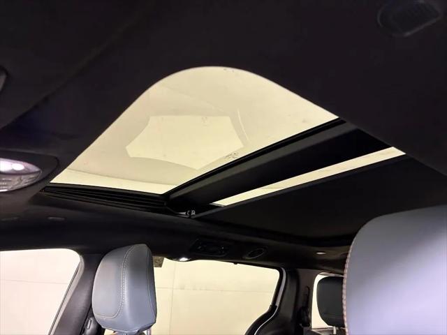 2027 Chrysler Pacifica Pinnacle