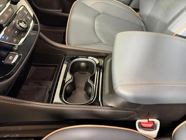 2027 Chrysler Pacifica Pinnacle