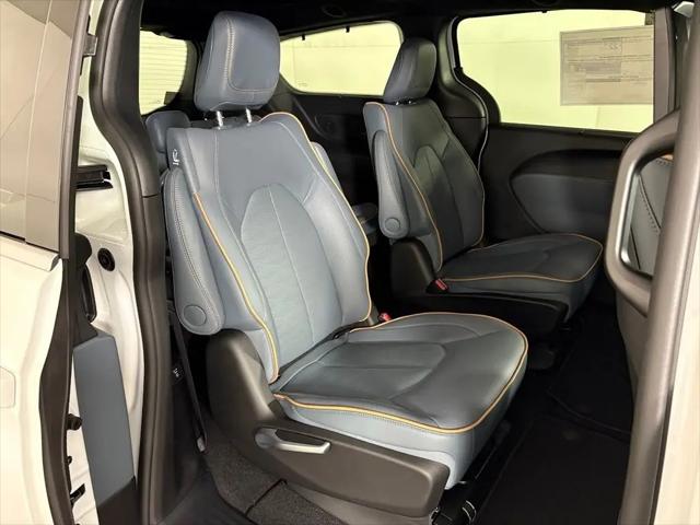 2027 Chrysler Pacifica Pinnacle