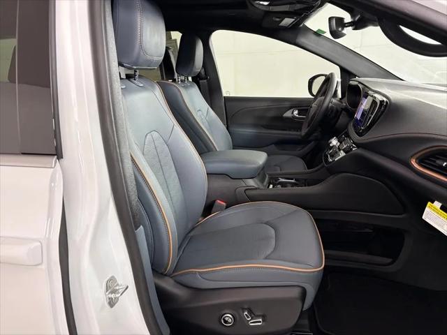 2027 Chrysler Pacifica Pinnacle