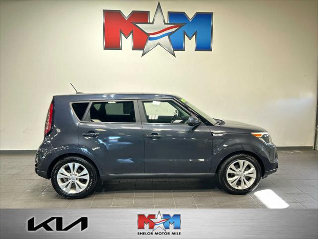 2016 Kia Soul + 2016 Kia Soul +