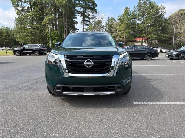 2025 Nissan Pathfinder SL 4WD 2025 Nissan Pathfinder SL 4WD