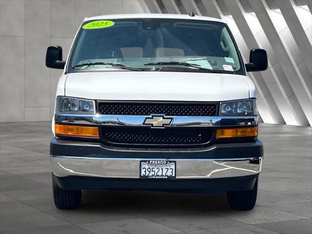 2025 Chevrolet Express Passenger RWD 3500 Extended Wheelbase LT