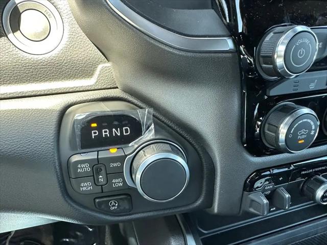2026 Ram 1500 Big Horn Crew Cab 4x4 57 Box