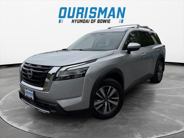 2023 Nissan Pathfinder SL 4WD