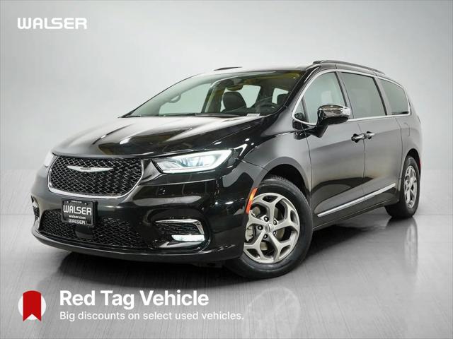 2023 Chrysler Pacifica Limited for sale in Bloomington, MN