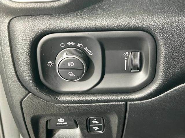 2021 Ram 1500 Big Horn Crew Cab 4x4 5'7" Box