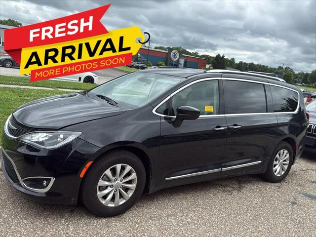 2018 Chrysler Pacifica Touring L for sale in Manhattan, KS