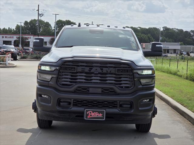 2026 RAM 3500 Chassis RAM 3500 TRADESMAN CREW CAB CHASSIS 4X4 60 CA