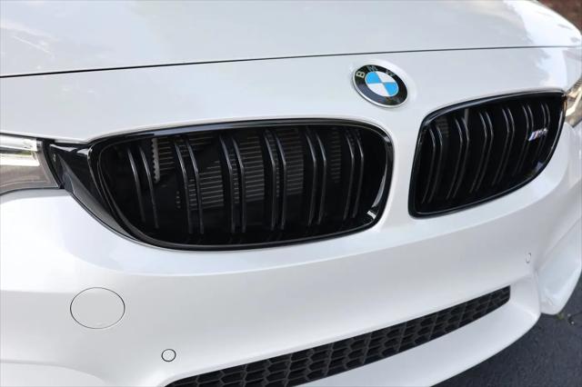 2020 BMW M4 Standard