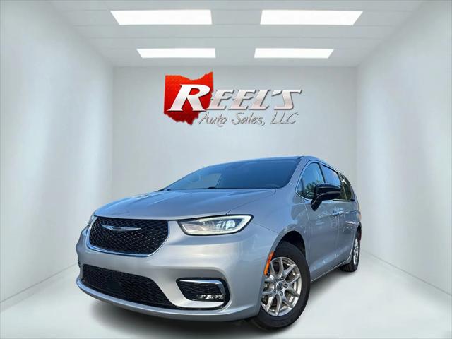 2024 Chrysler Pacifica Touring L for sale in Orwell, OH