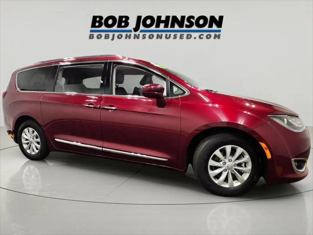 2019 Chrysler Pacifica Touring L for sale in Spencerport, NY