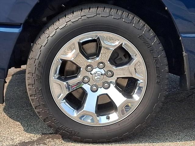 2020 Ram 1500 Big Horn Crew Cab 4x4 64 Box